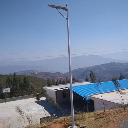 Lampione stradale a LED solare dimmerabile Dali 170lm/W IP66 Smart Photocell per illuminazione pubblica per giardino esterno Main Street Expressway 50W 100W 150W 200W 300W